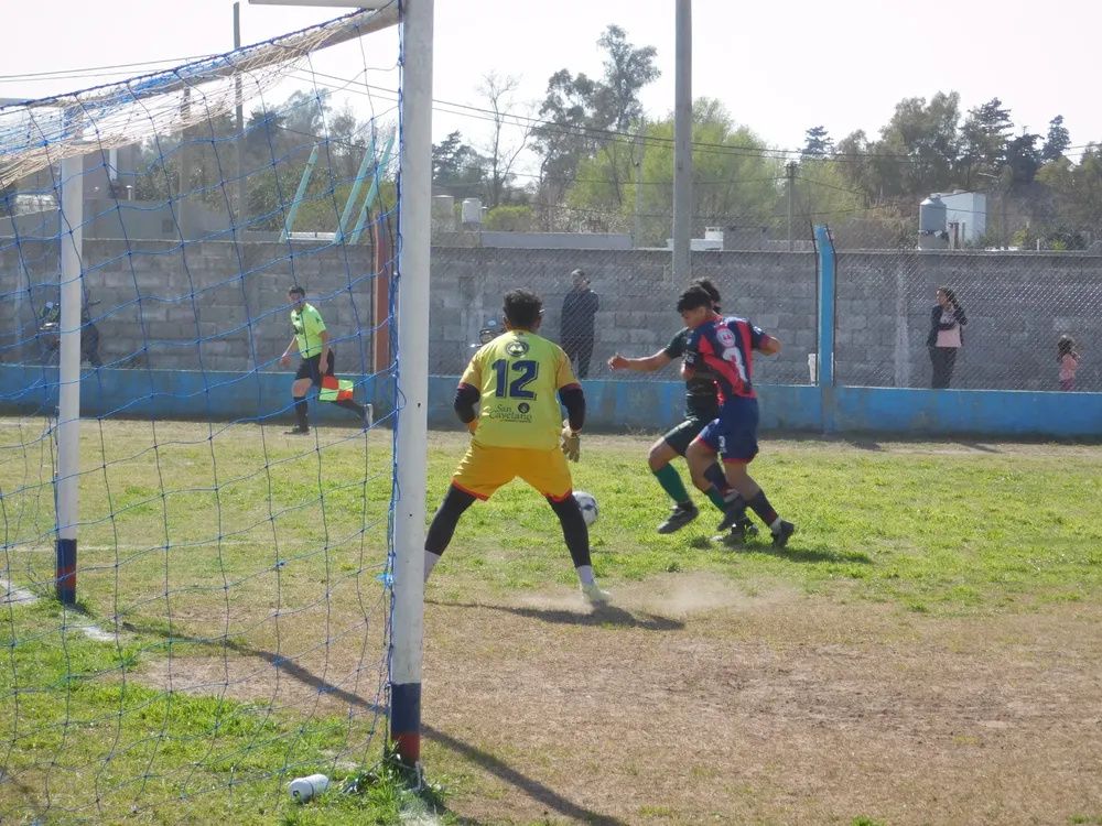 Centro Social Banda Norte Correos Renato Cesarini (133)