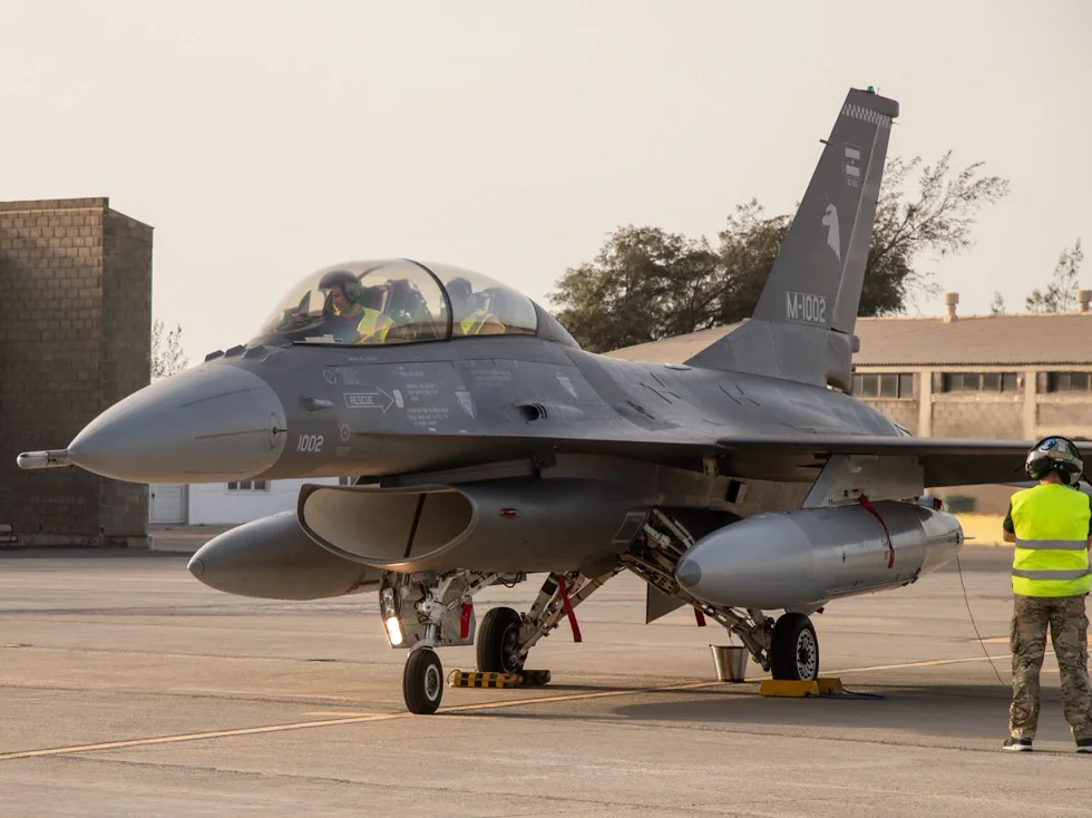 F16 (1)