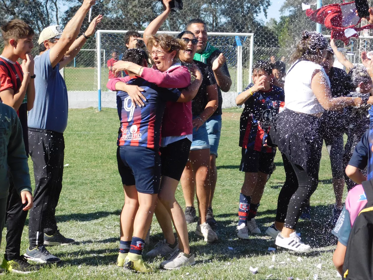 Cntro Social Belgrano Finales 2011 2013 (92)