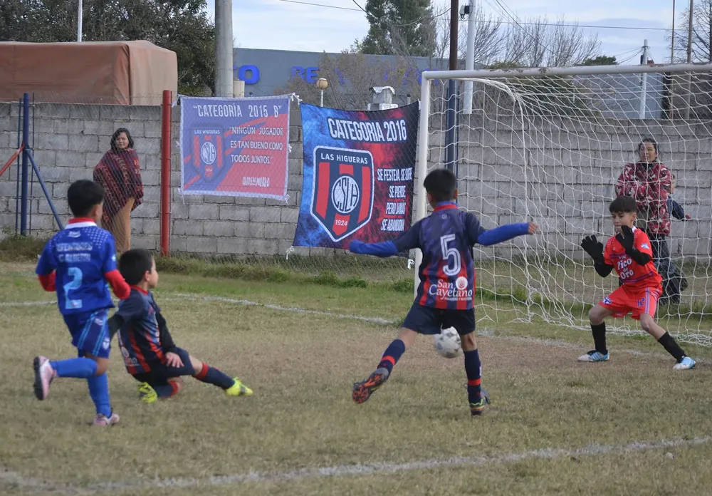 Centro Social vs Correos vs Defensores de Alberdi Socialeritas (96)