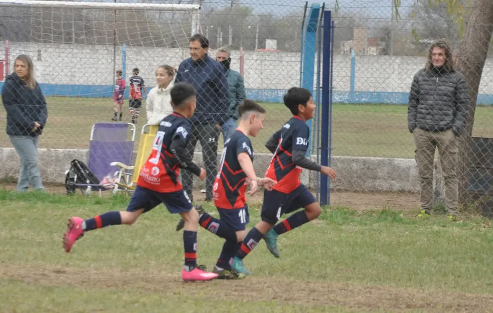 Centro Social Infanto Juvenil vs Social Recreativo Fusion (82)