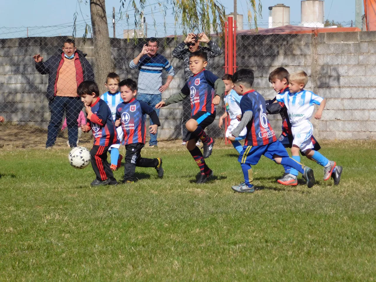 Centro Social vs Roncedo vs Deportivo Rio Cuarto (128)