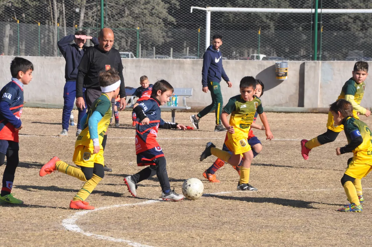 Centro Social vs Roncedo vs Deportivo Rio Cuarto (21)