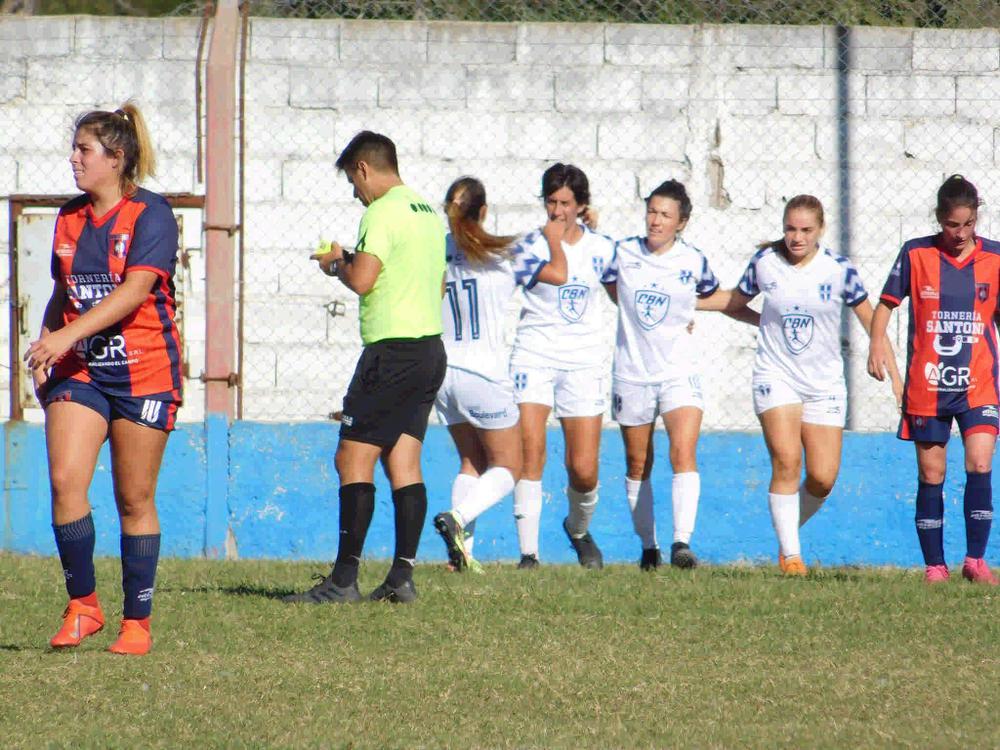 Centro Social F vs Atenas_31