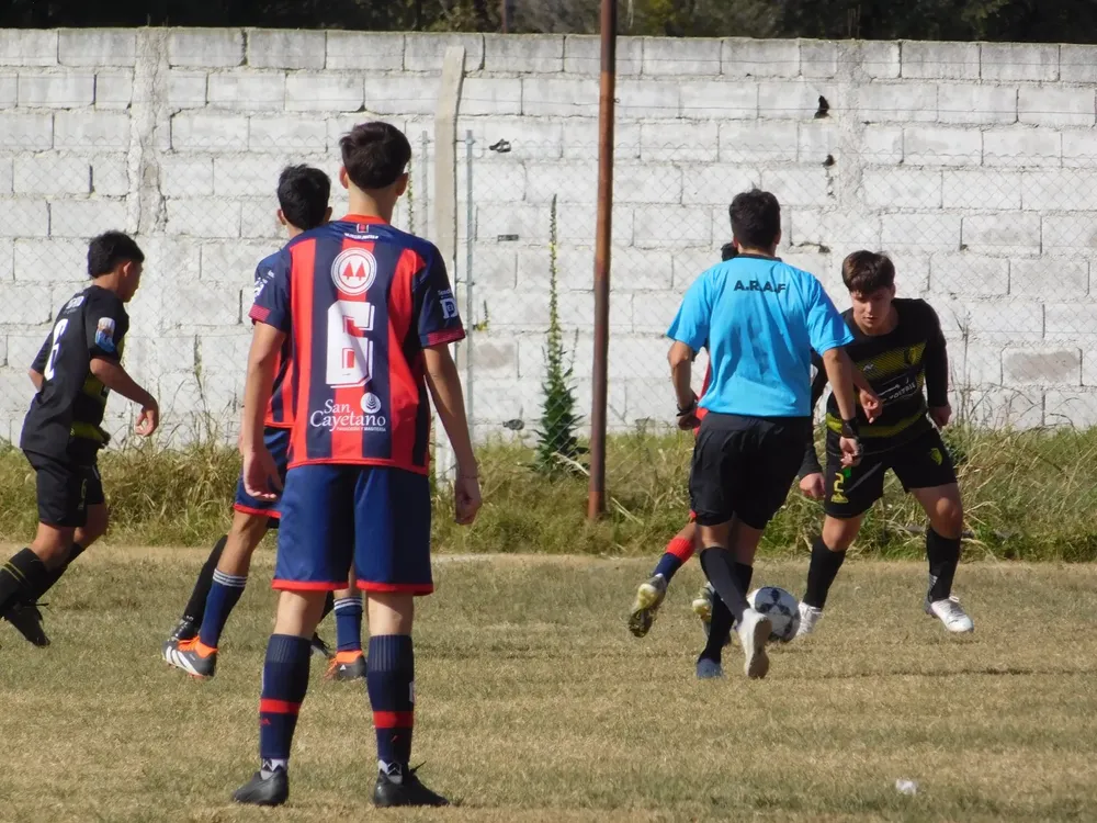 Centro Social vs Correos vs Defensores de Alberdi Socialeritas (192)