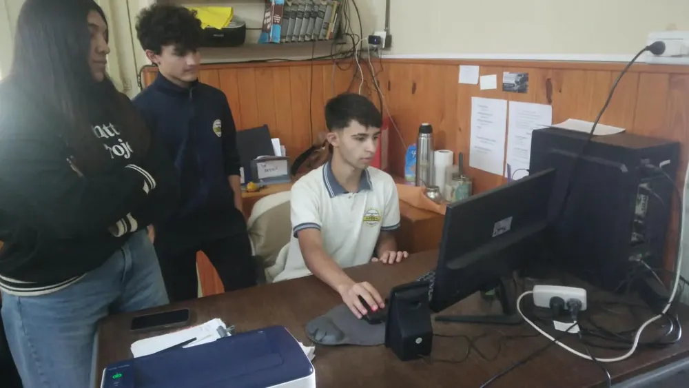 JOVENES CREANDO WEBS (5)