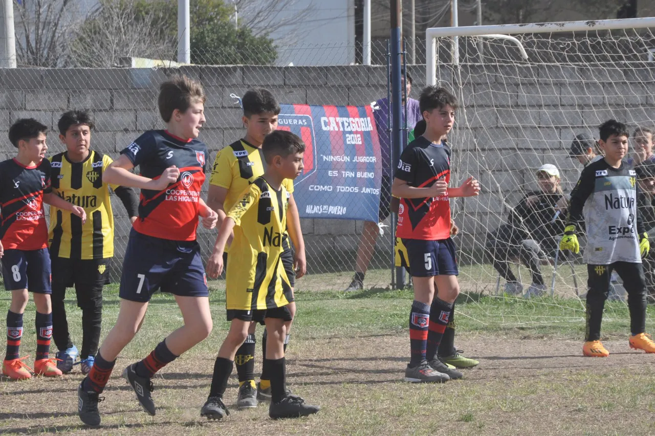 Centro Social Deportivo Municipal Acción Juvenil Socialeritas (94)