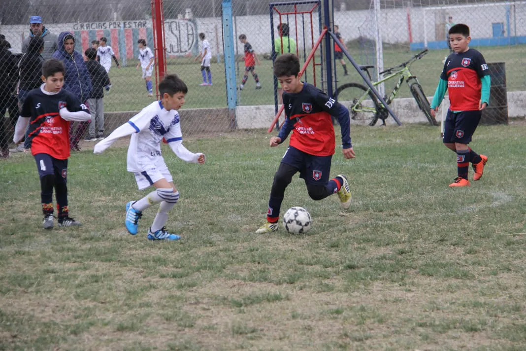 Infanto Juveniles Centro Social Vs Banda Norte vs Talleres (93)