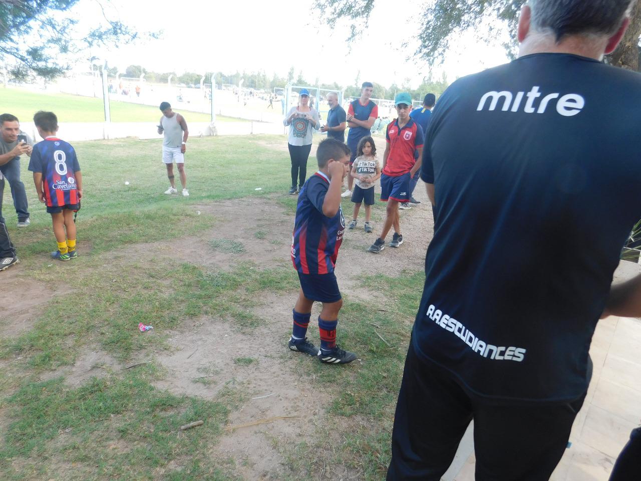 Centro Social Categoria 2013 Relampago Estudiantes (51)