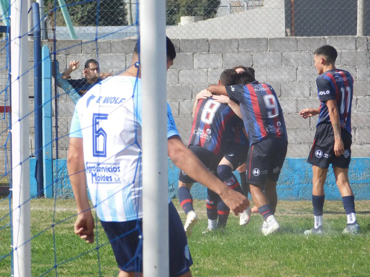 Centro Social Las Higueras vs Belgrano de Moldes (41)