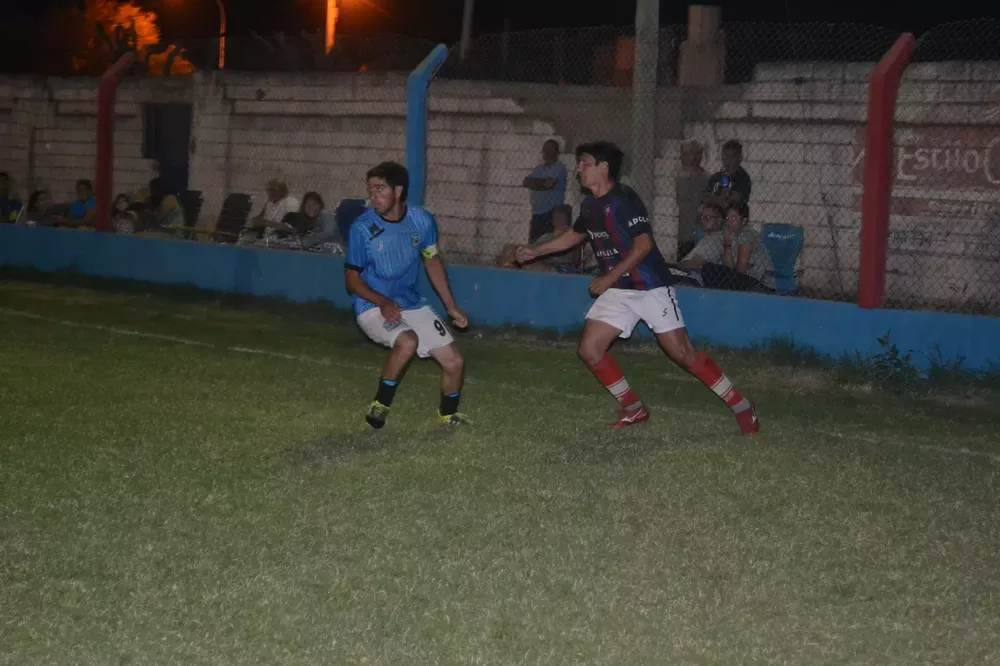 Centro Social Condores FC Fecha 2 Primerra B (6)