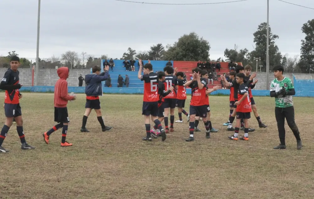 Centro Social Infanto Juvenil vs Social Recreativo Fusion (99)