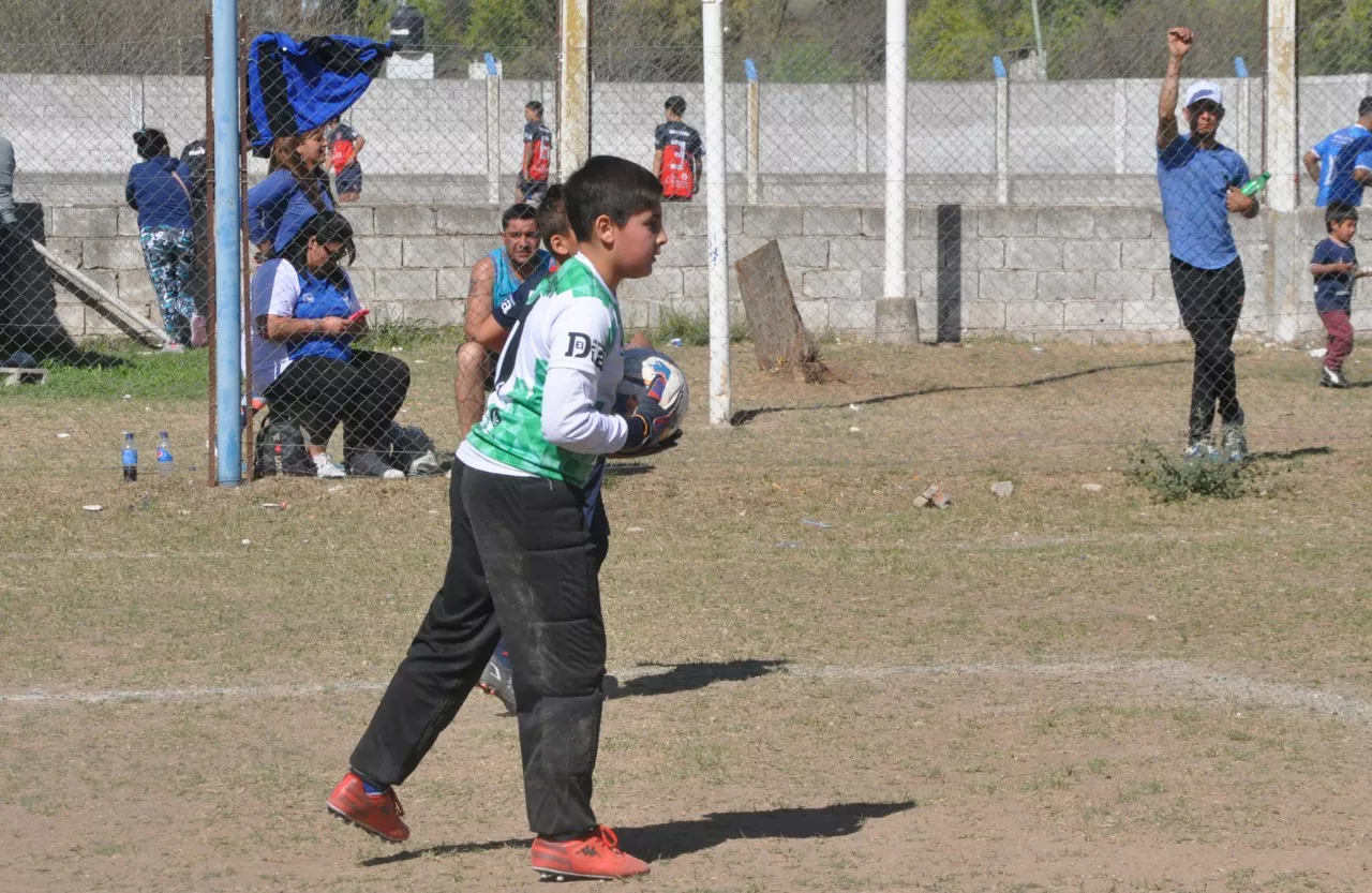 Centro Social vs Defensores de Alberdi vs Juventud Unida Río Cuarto (178)