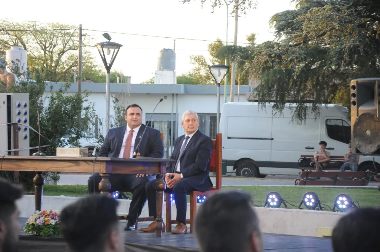 3f76774d4ee42a002bf510c8b0aa5e061b26be37