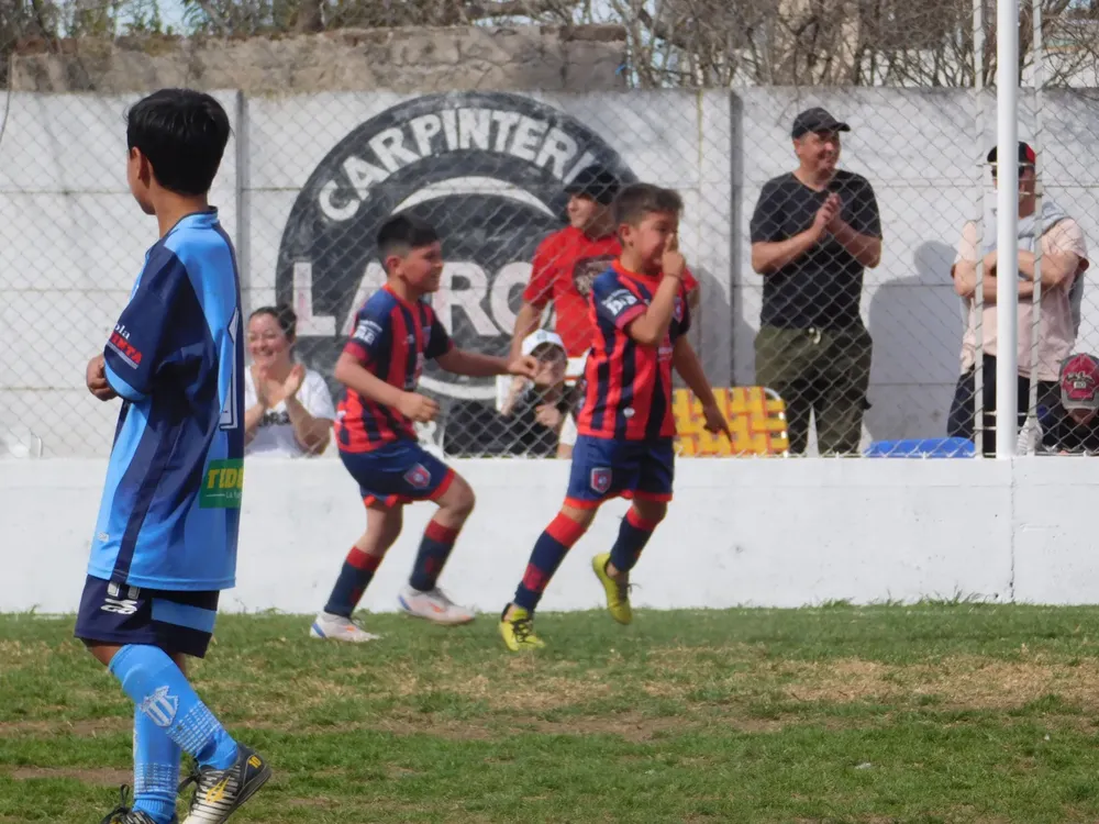 Infanto Juveniels Centro Social Roncedo Defensores Accion Juvenil (156)