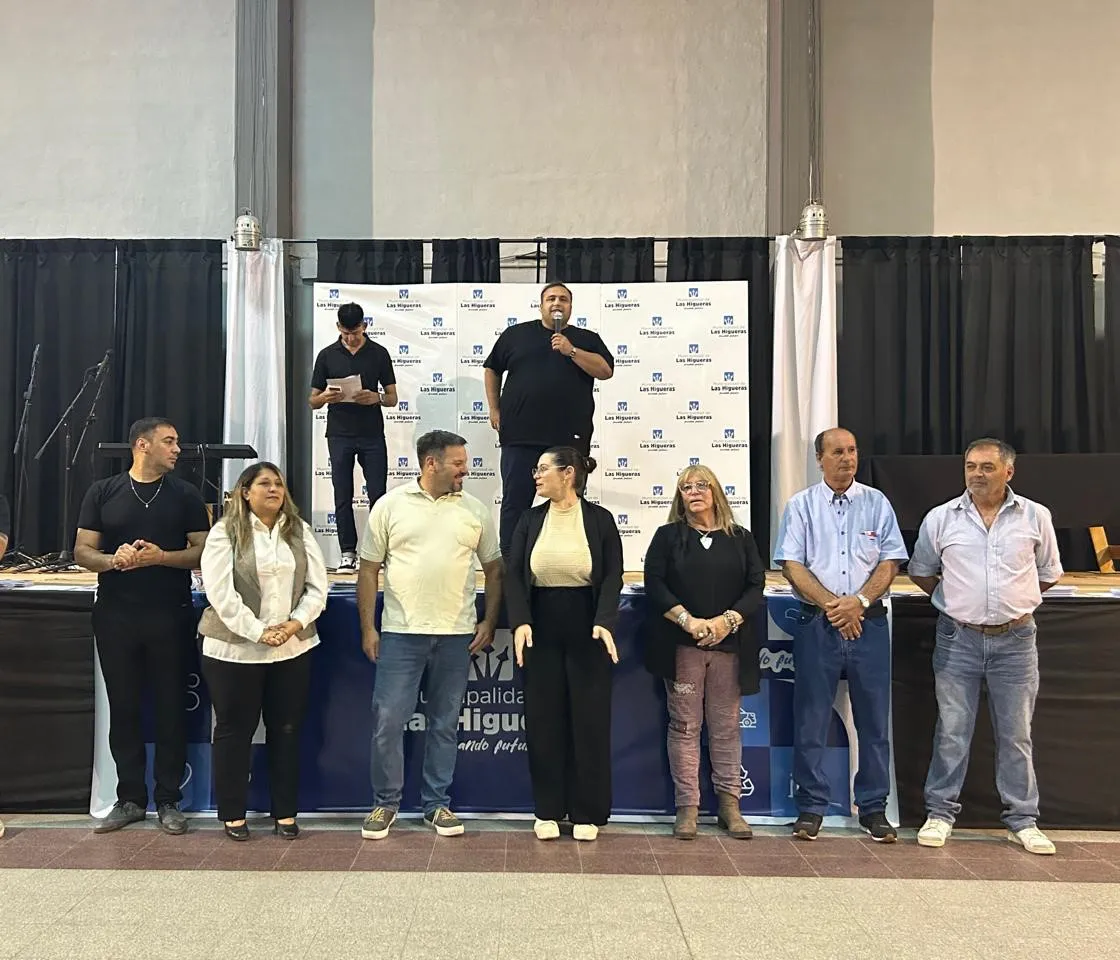 ESTUDIANTES DESTACADOS 2025 (21)