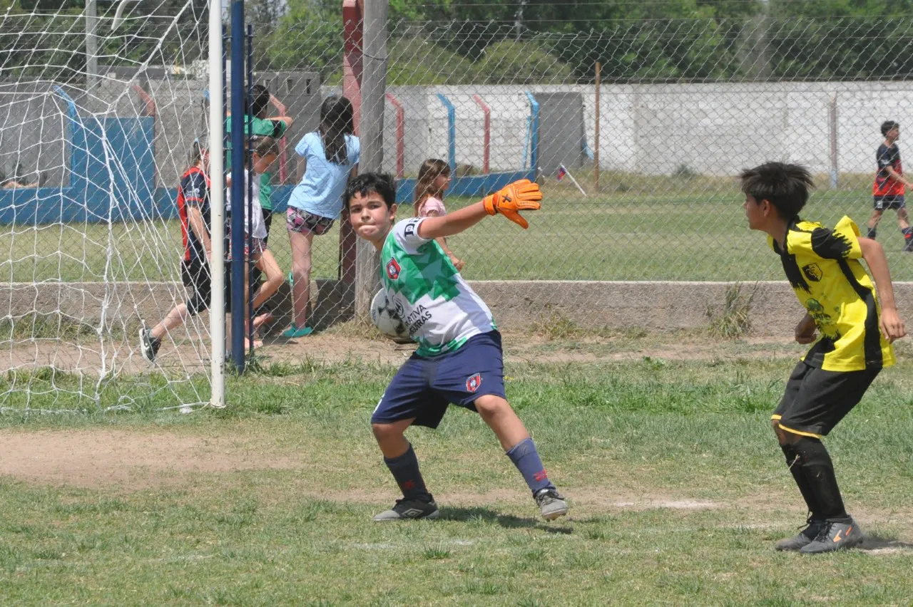 Centro Social Banda Norte B Correos y Telecomunicaciones (162)