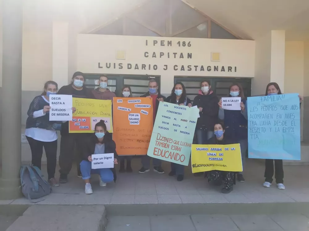 ASAMBLEAS DOCENTE (12)