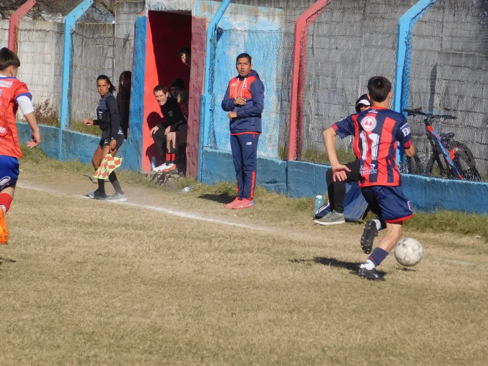 Centro Social San Lorenzo Bulnes Talleres Las Acequias Los Incas Achiras (175)