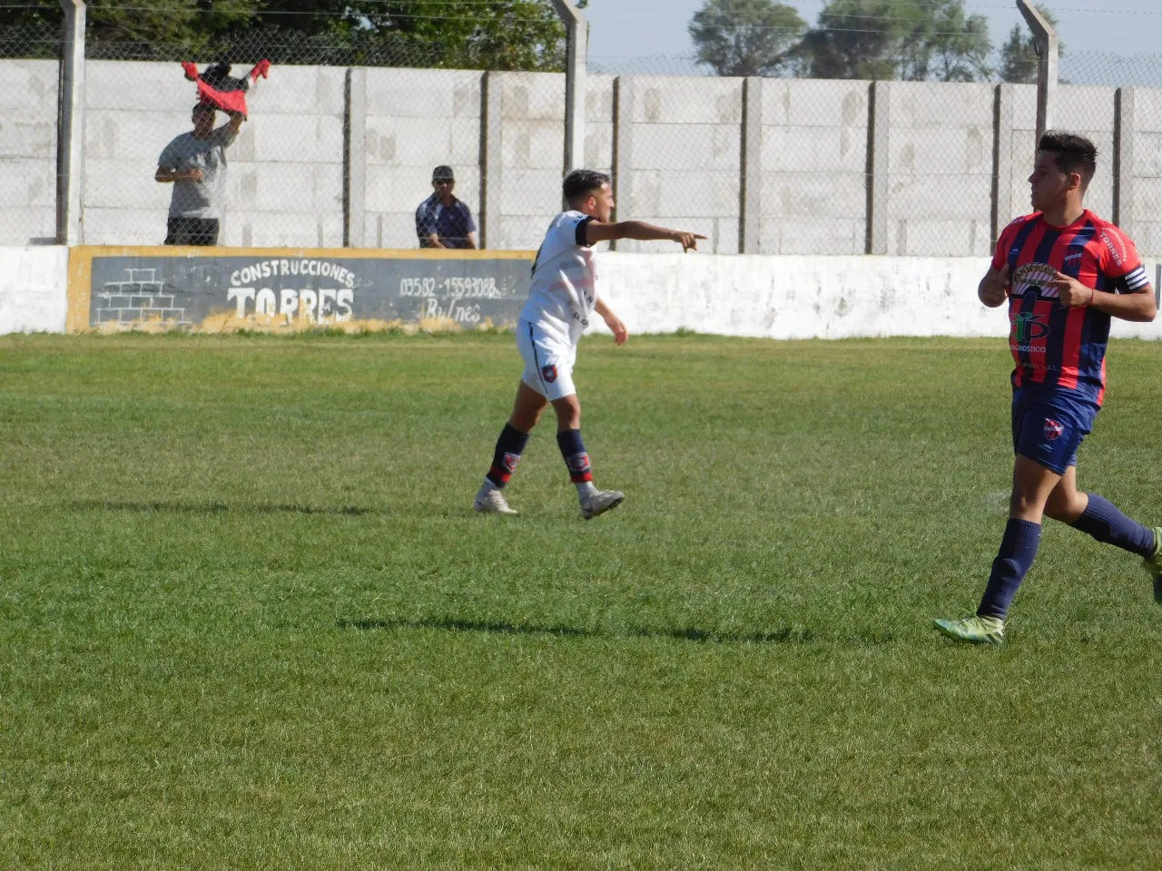 San Lorenzo de Bulnes Centro Social Las Higueras  (40)
