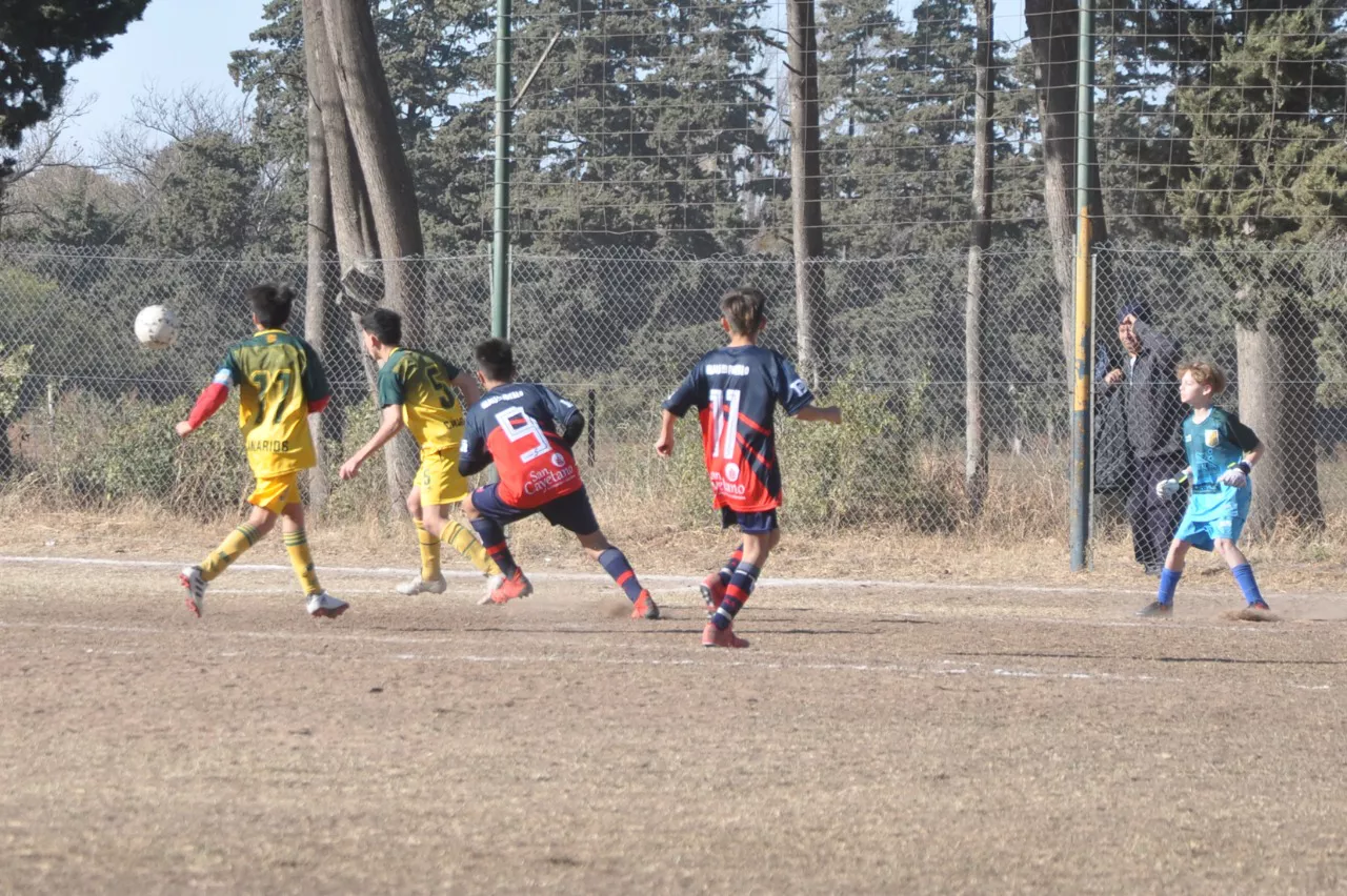 Centro Social vs Roncedo vs Deportivo Rio Cuarto (2)