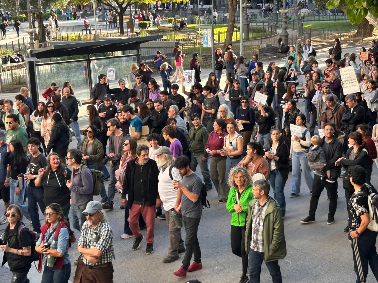 MARCHA (3)