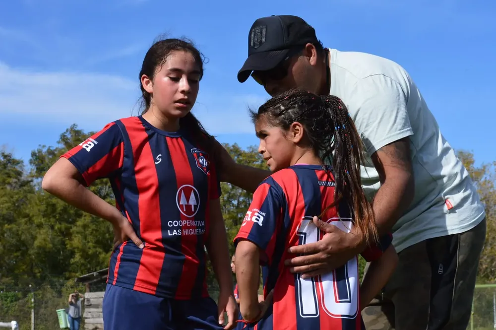 Infantiles Juveniles Centro Social San Lorenzo Bulnes Ateneo Vecinos Argentinso Jrs (15)