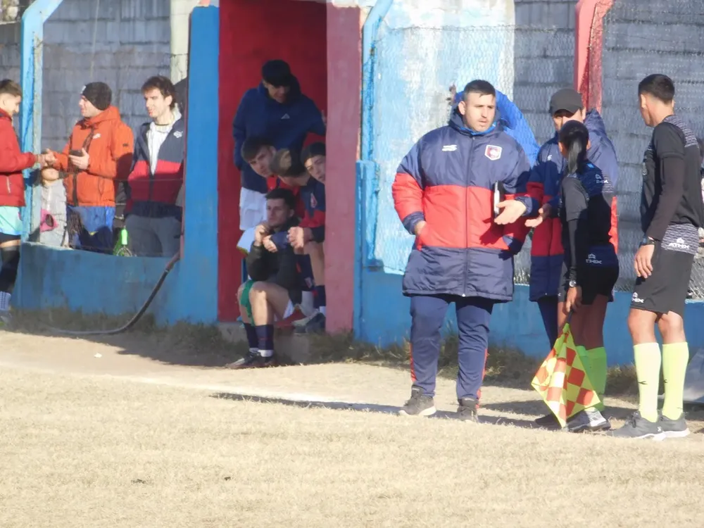 Centro Social vs Deportivo Municipal Adelia María  (14)