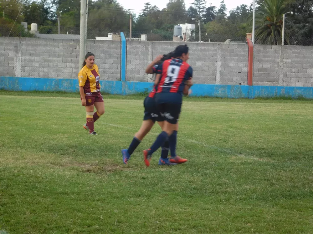 Femenino Centro Social Municipal de Reducción (2)