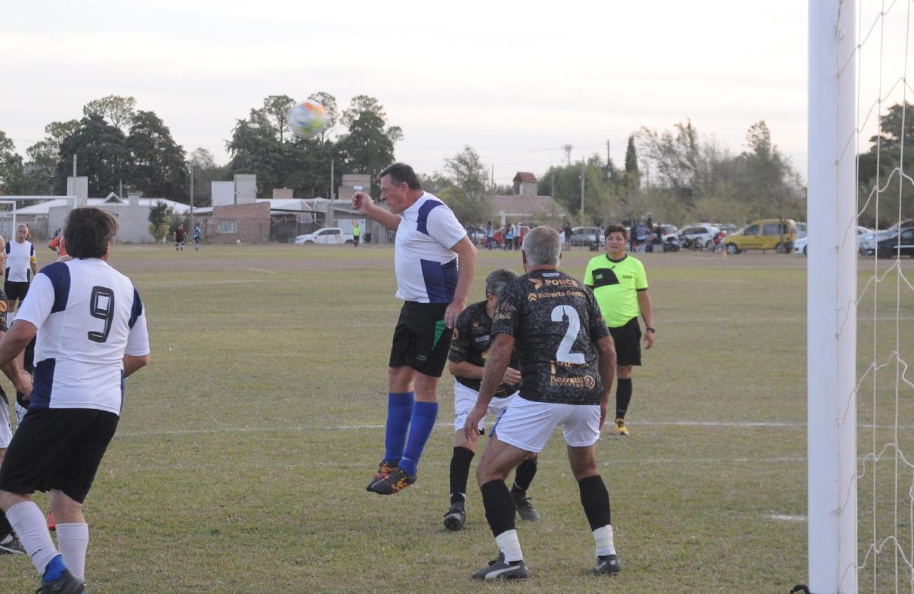 Liga Senior de Las Higueras Fecha 6 (16)
