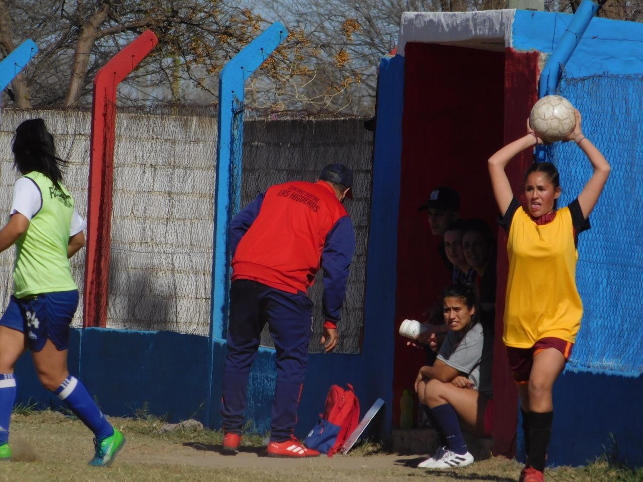 FEMENINO ROSARIO AMARILLO (3)