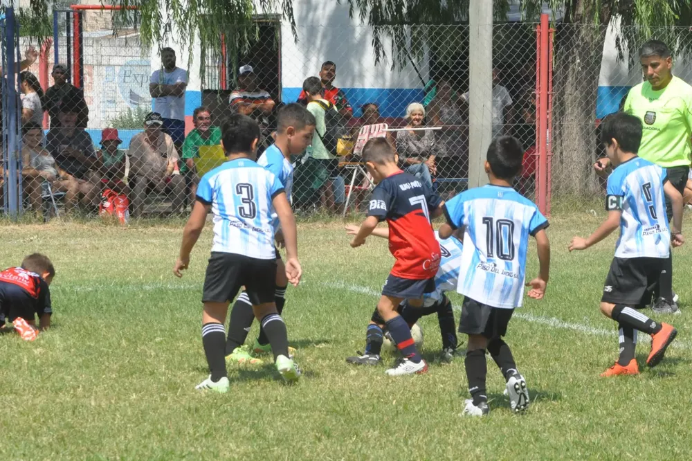 Centro Social Blaugranas vs Alberdi (20)