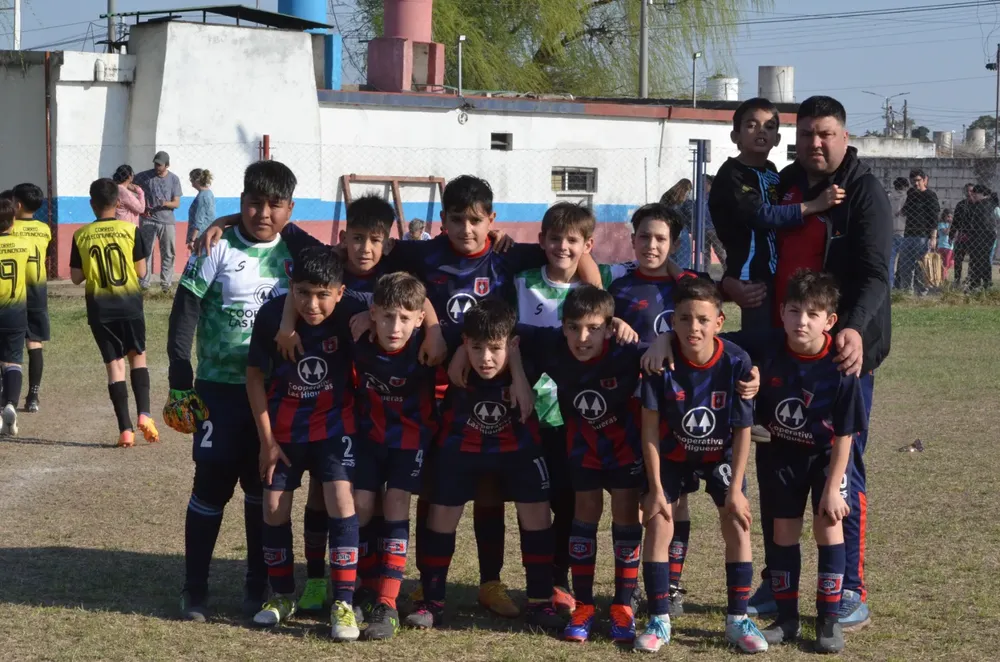 Centro Social Banda Norte Correos Renato Cesarini (56)