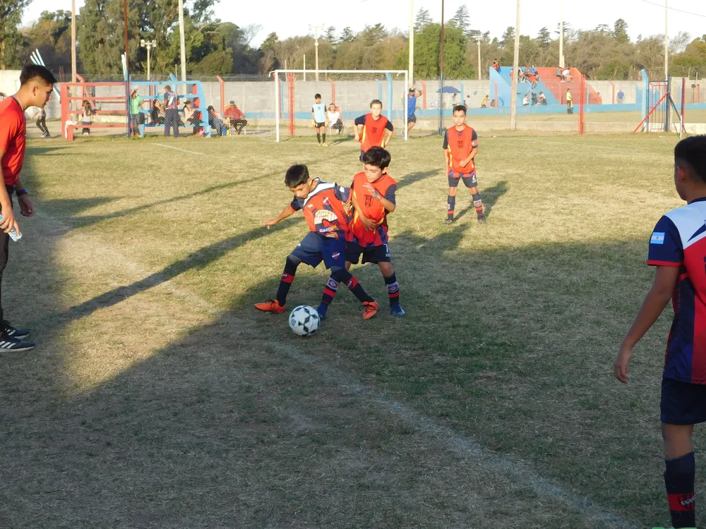 Infantiles Juveniles Centro Social San Lorenzo Bulnes Ateneo Vecinos Argentinso Jrs (122)