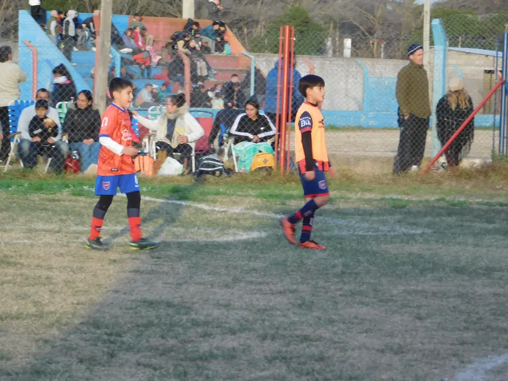 Centro Social San Lorenzo Bulnes Talleres Las Acequias Los Incas Achiras (133)