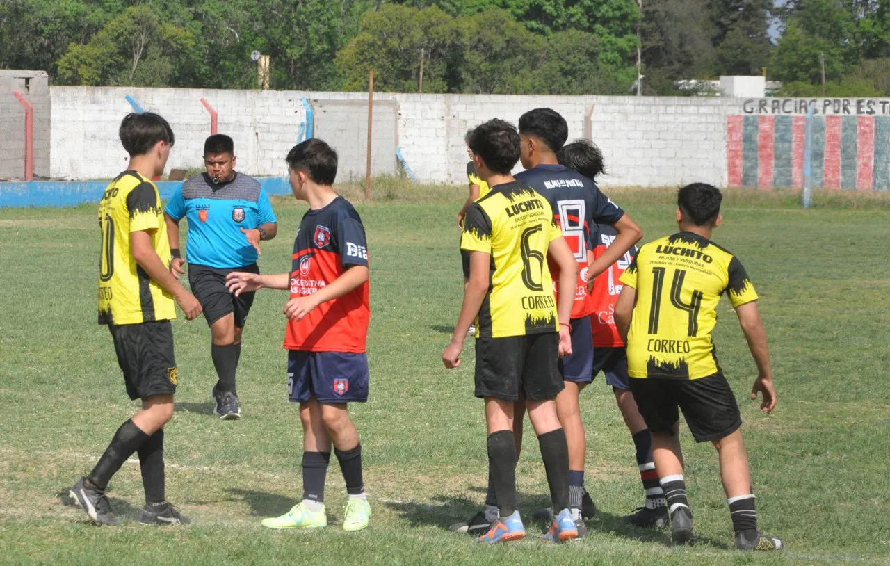 Centro Social Banda Norte B Correos y Telecomunicaciones (158)