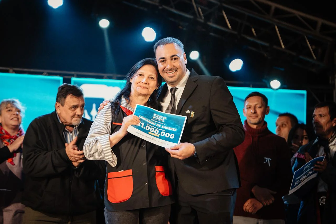 PREMIO (2)