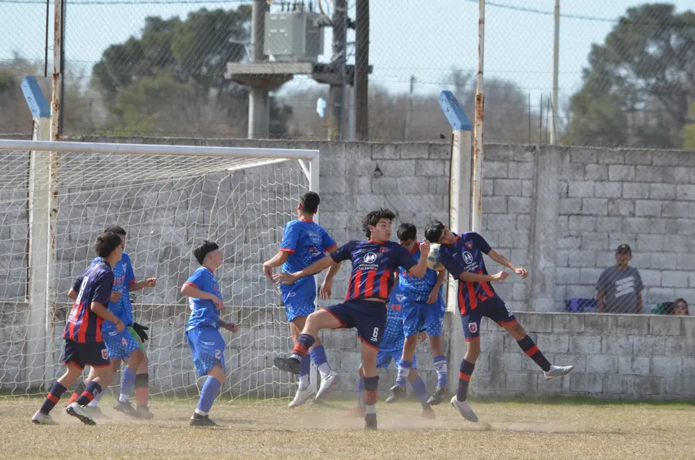 Infanto Juveniels Centro Social Roncedo Defensores Accion Juvenil (99)