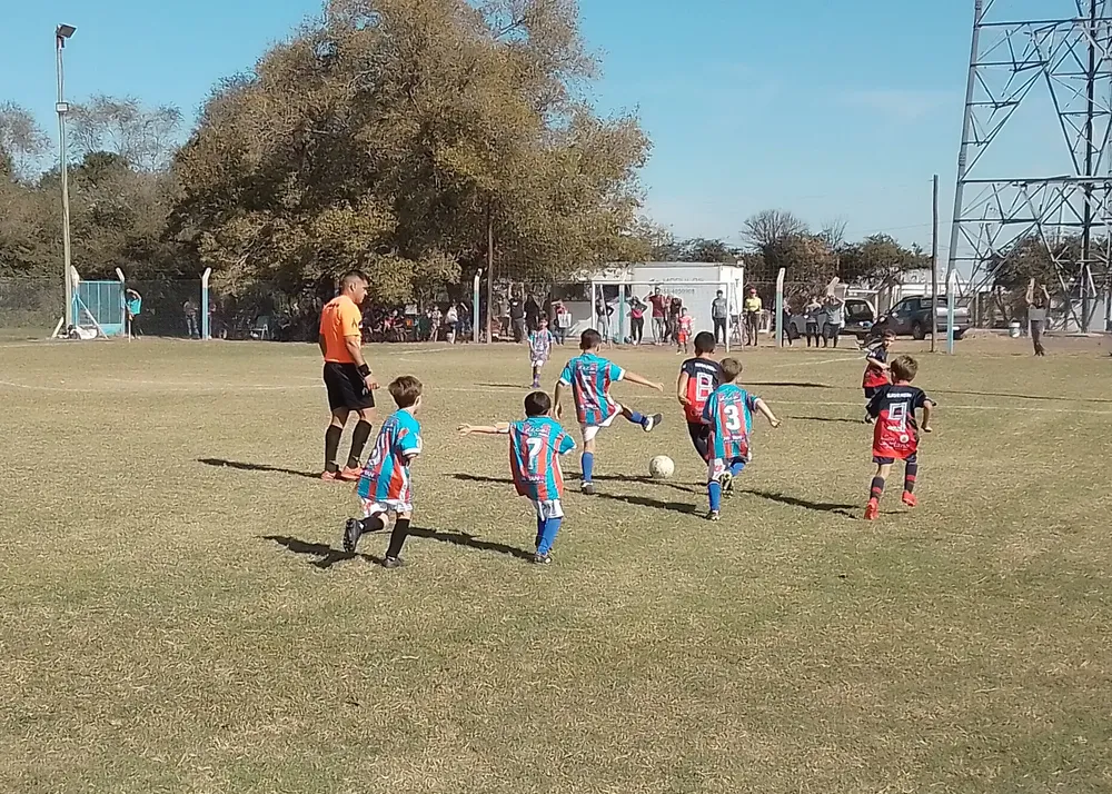 Infantiles Juveniles Centro Social San Lorenzo Bulnes Ateneo Vecinos Argentinso Jrs (160)