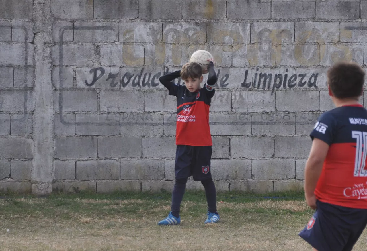 Centro Social vs Lutgardis vs Banda Norte (155)