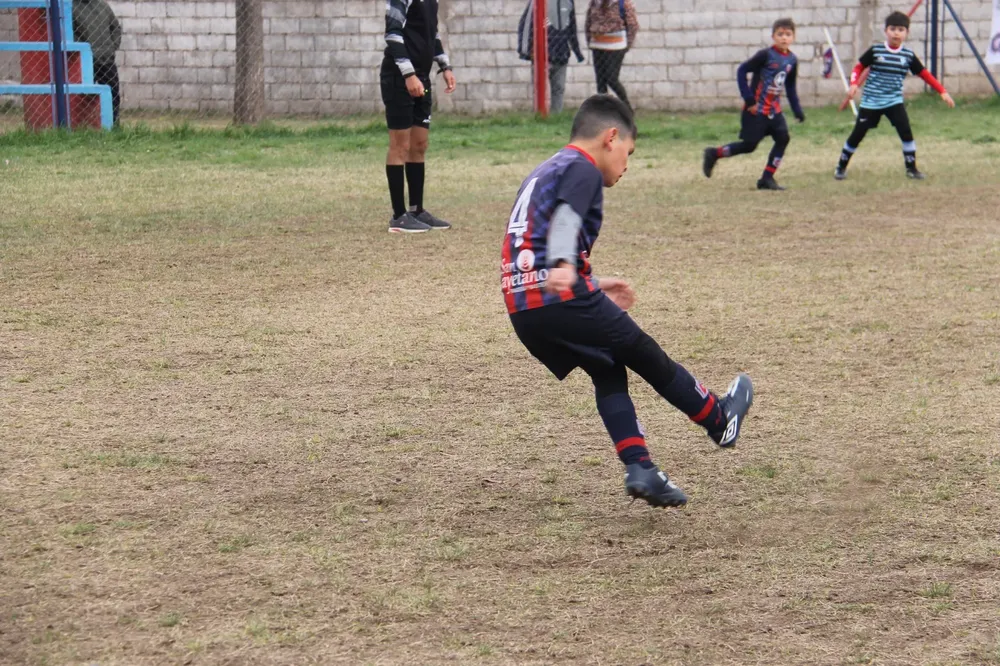 Centro Social Infanto Juvenil vs Social Recreativo Fusion (31)