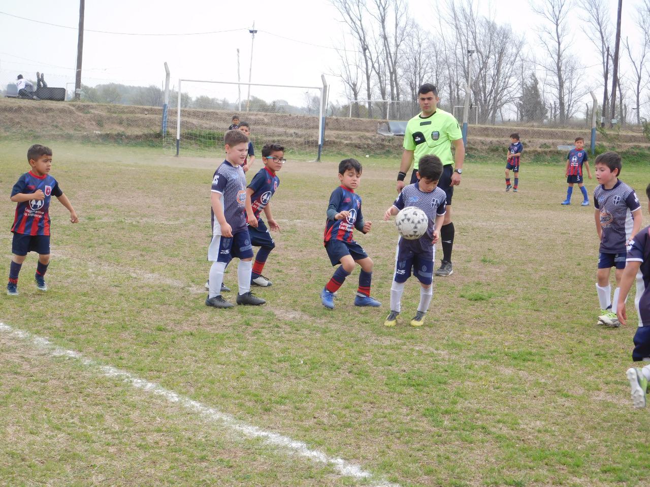 Atenas B vs Centro Social (25)