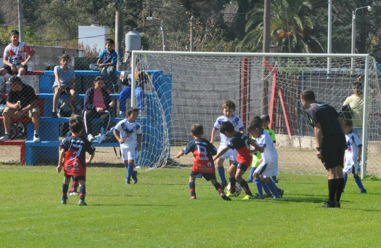 Fecha 4 - Centro Social vs Rosario vs Talleres (90)