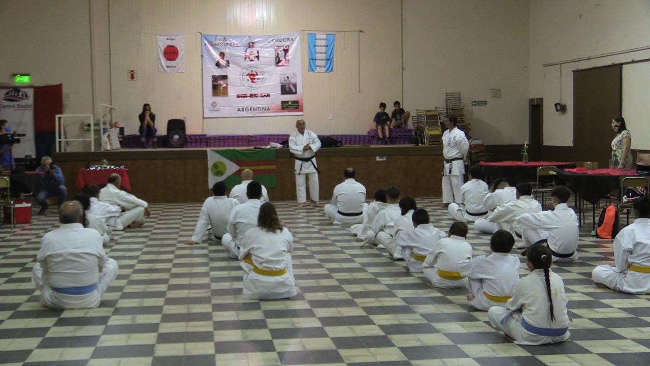 KARATE  (3)