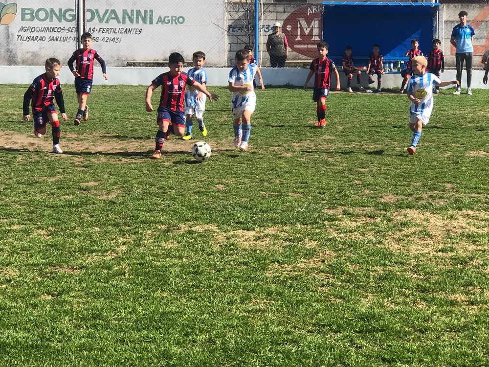 Infanto Juveniels Centro Social Roncedo Defensores Accion Juvenil (16)