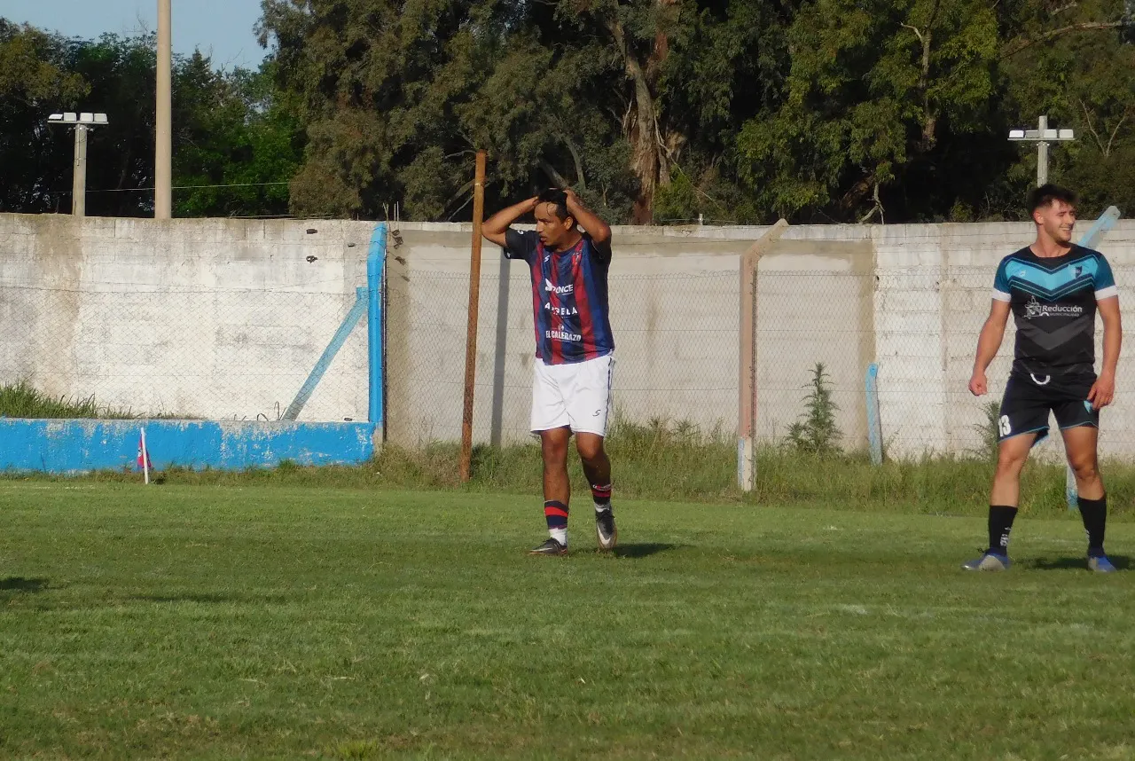 Centro Social vs Social Recreativo (8)