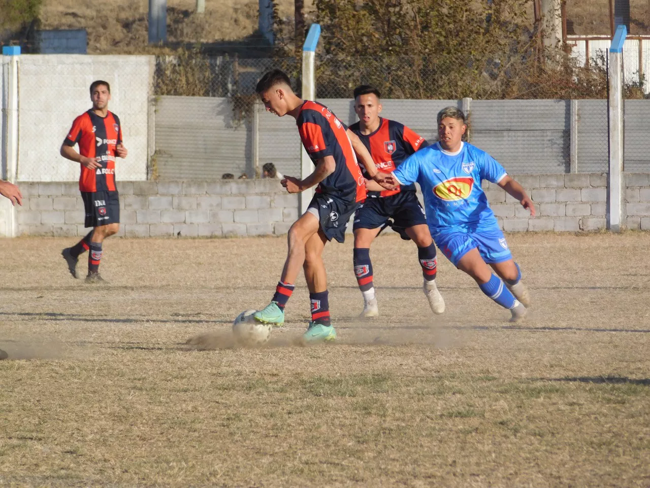 Centro Social vs Defensores de Alberdi (24)