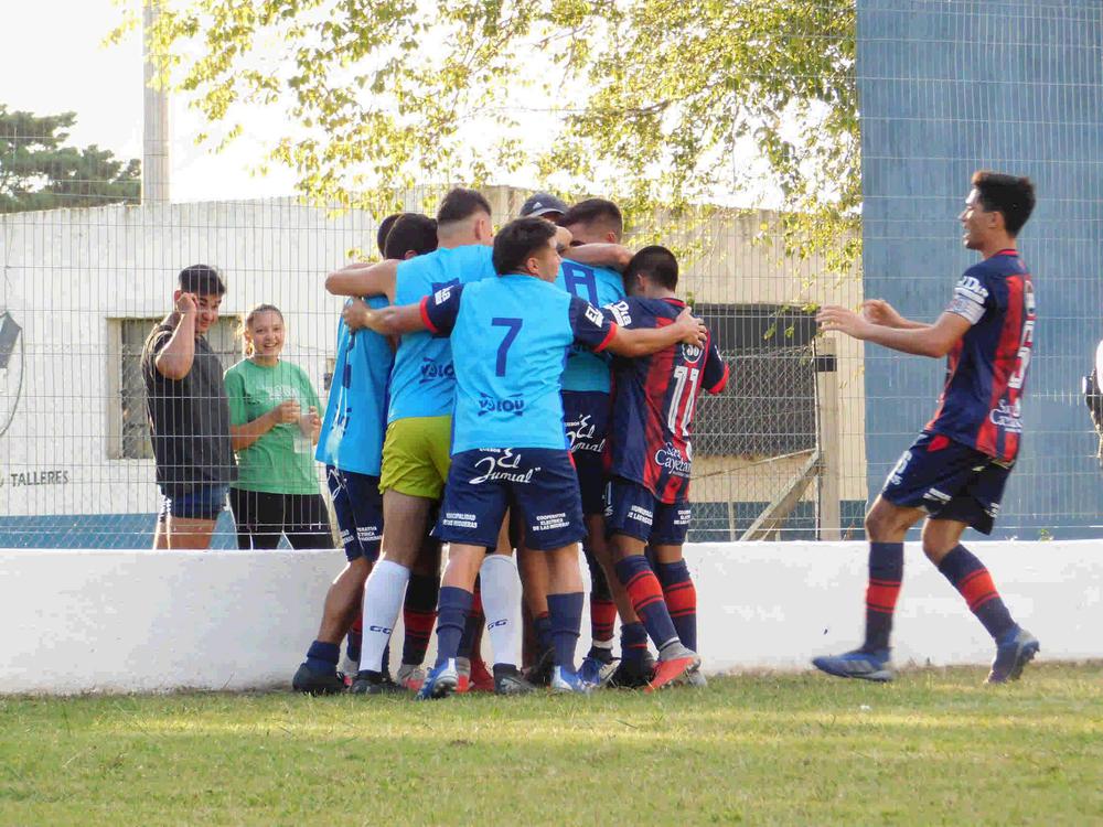 Centro Social vs Talleres de Acequias Fecha 3_33