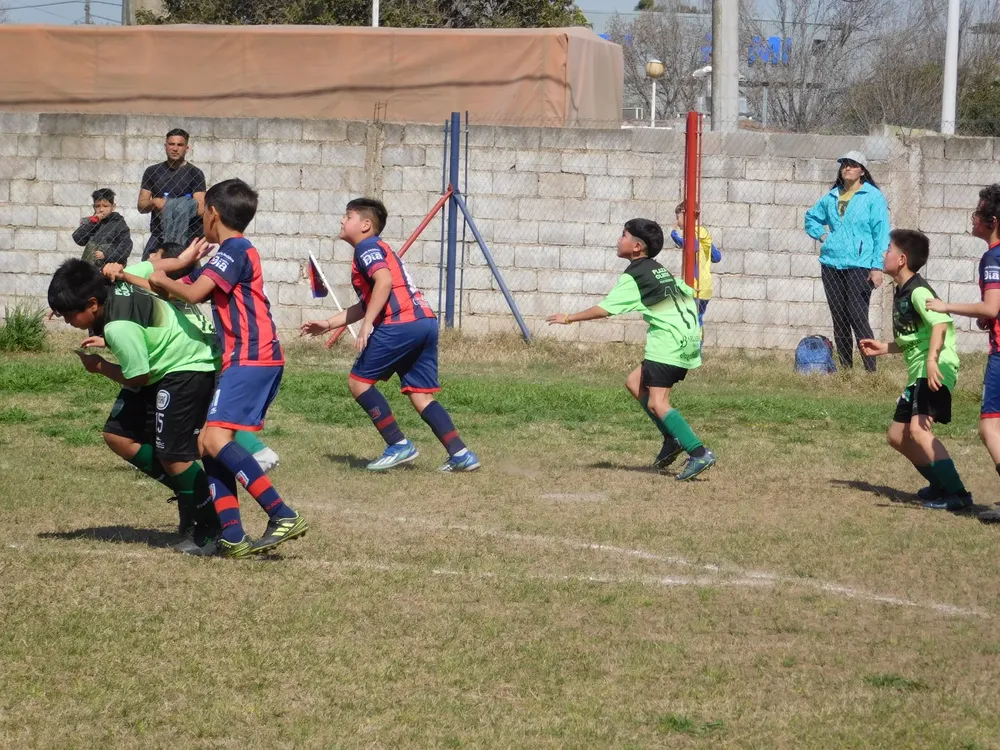 Centro Social Banda Norte Correos Renato Cesarini (147)