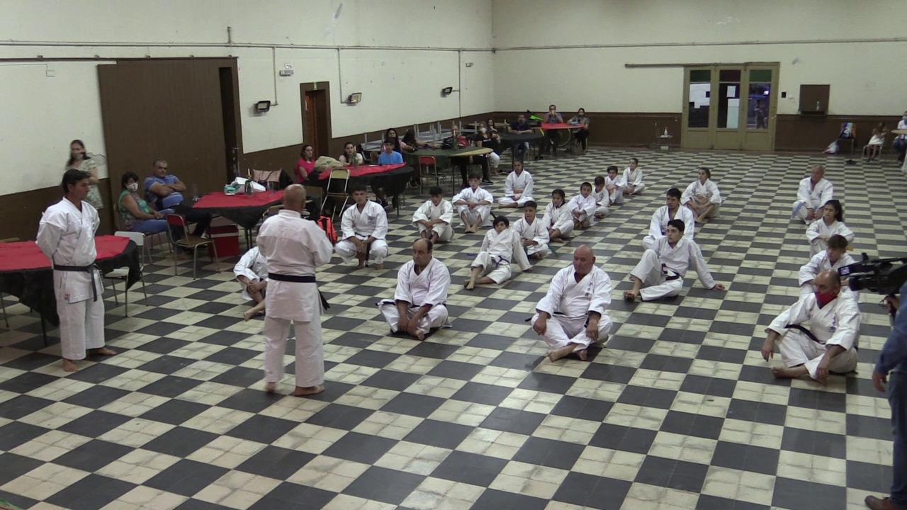 KARATE  (5)